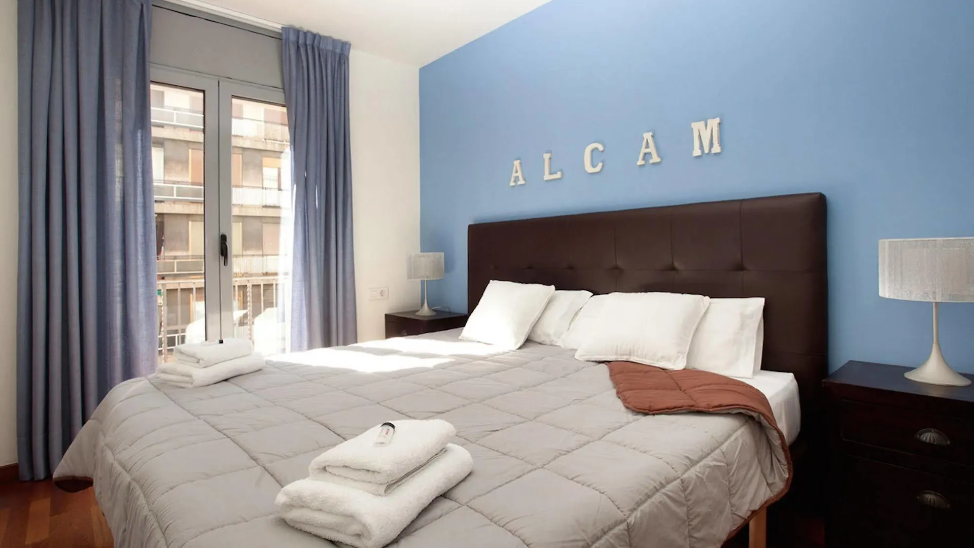 Alcam Hercules Barcelona 0*,  España